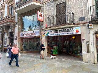 Lloguer Local Comercial  N/a. Fantastico local comercial en la calle santiago rusiñol de sant