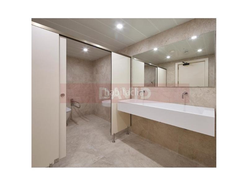 Foto e8e31416-5a6a-48ce-9534-1d9fe5a8b137. Miete büro in Dreta de l´Eixample Barcelona