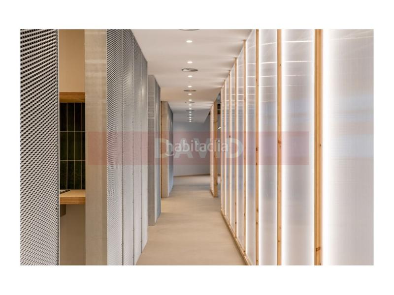 Foto 65f36cdb-a159-4981-a224-2464b0c2e55b. Rent office space in La Marina del Port Barcelona