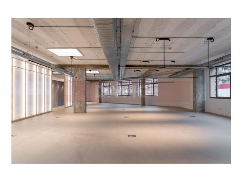 Foto 7a6f2918-e413-4120-9451-63554fd51626. Rent office space in La Marina del Port Barcelona