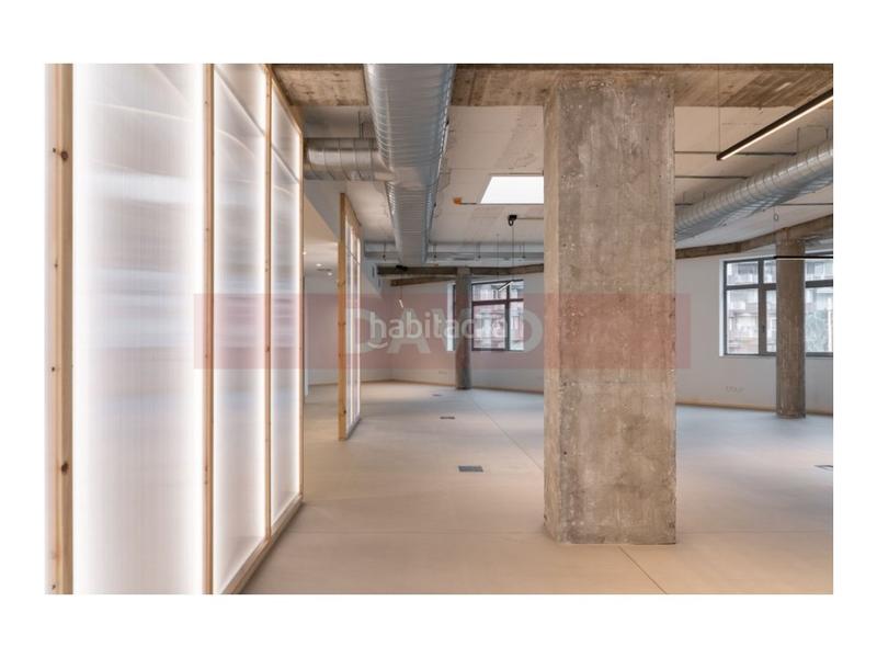 Foto d20bda08-40e0-4620-b027-de6aa9d6fe61. Rent office space in La Marina del Port Barcelona