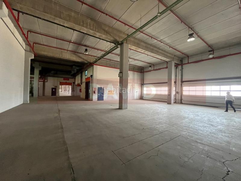 Foto f92c18e7-9320-4596-975d-5981e2ab30d2. Capannone industriale in Zona Franca - Port Barcelona