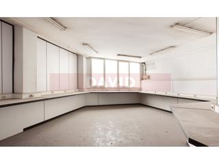 Location Local commercial  N/a. Amplio local de dos plantas para reformar en alquiler eixample d