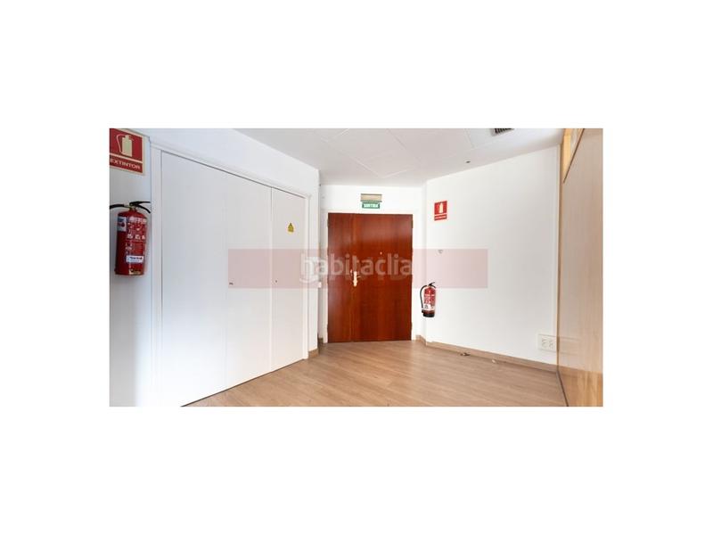 Foto aeb4cfd3-2ea4-4daa-a440-c810b1175bd8. Location bureau dans Dreta de l´Eixample Barcelona