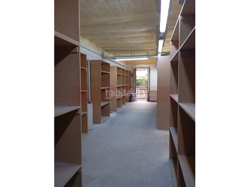 Foto adda7373-33fa-4532-a5b0-7bdfb8bff90d. Lloguer local comercial a Centre Granollers