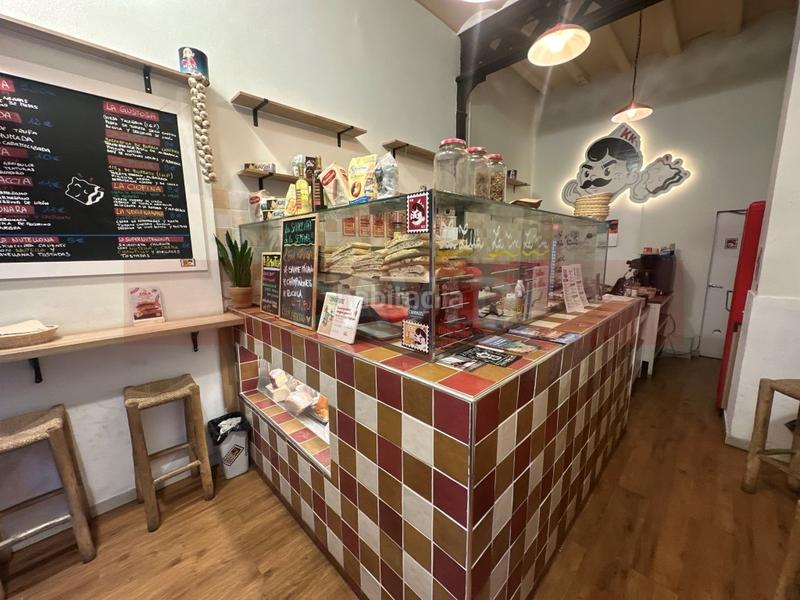 Foto 9535c5d2-0fb1-4fdf-9edb-bbedc407c3d6. Traspaso local comercial  zona Sant Antoni en Barcelona