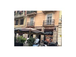 Location Local commercial  N/a. Fantastico local en zona comercial del paralelo