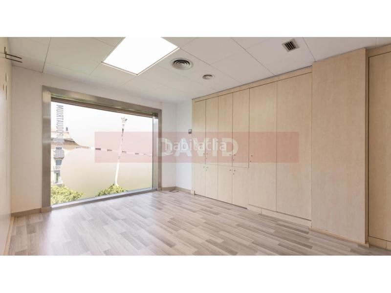 Foto 0fdc82d9-0f7d-4c97-8f11-7cc5a3231010. Location bureau dans Dreta de l´Eixample Barcelona