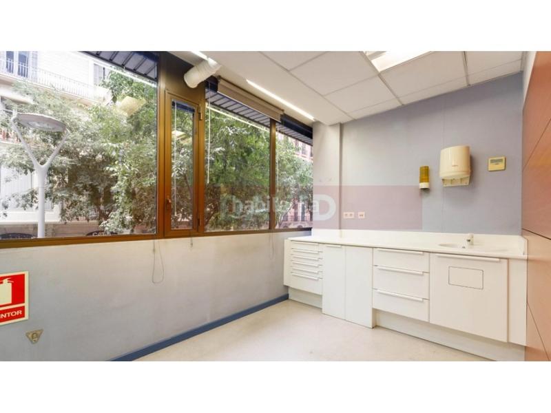 Foto 00953a06-ec99-4e9a-b4b5-36e36a8475fe. Location bureau dans Dreta de l´Eixample Barcelona