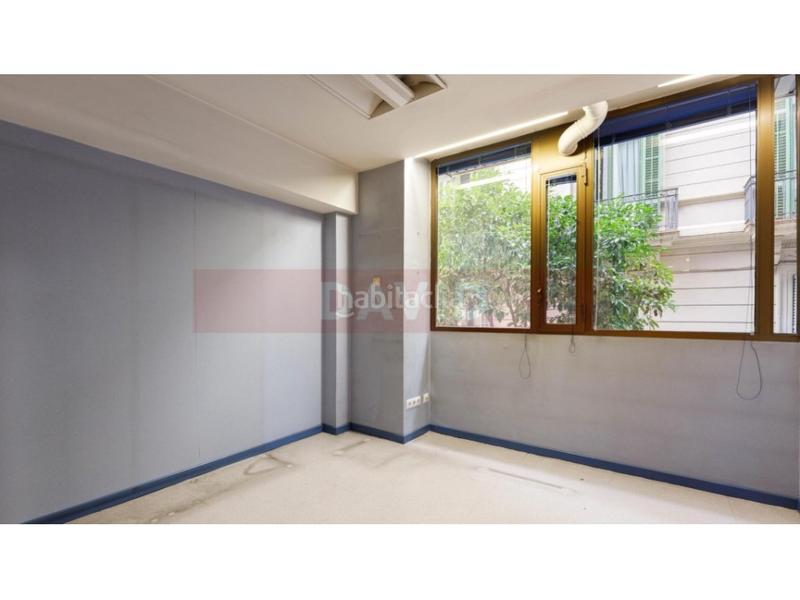 Foto f97acbbf-b28d-40fe-8a6a-60189bd2ec99. Location bureau dans Dreta de l´Eixample Barcelona