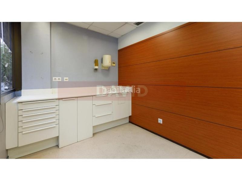 Foto 66797daf-3d9d-4e91-92d9-2377585a0b95. Rent office space in Dreta de l´Eixample Barcelona