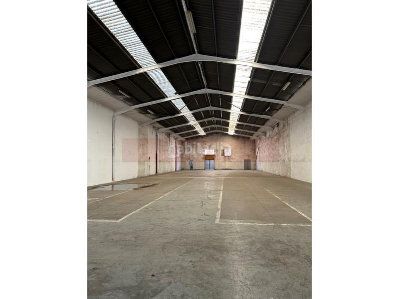Foto 0102dcfa-5110-4131-9428-e4a412a0d1c7. Lloguer nau industrial a Centre Hospitalet de Llobregat (L´)