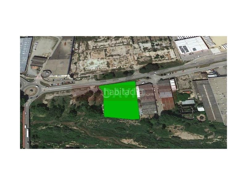 Foto 5af39fb6-b79d-41f0-b1e6-59ed695a0290. Solar industrial suelo industrial de 4.983 m en venta en massanes girona en Hostalric