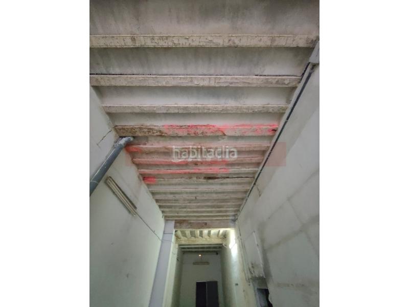 Foto 83015c3a-ec6c-4dfb-b4cb-a245cabadcf6. Local comercial local en venta en el centro Raval en Barcelona