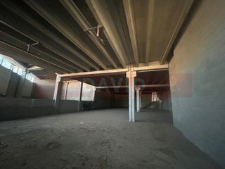 Lloguer Nau industrial  Calle raimon casellas de. Nave industrial tipo b en venta o alquiler en sabadell