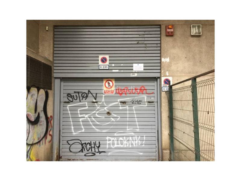 Foto 96d8358b-407d-4e09-a47e-6a922f023e78. Autoparkplatz in El Poble Sec - Parc de Montjuïc Barcelona