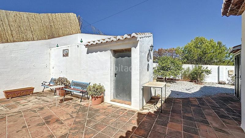 Foto cfefb104-4d77-462b-846f-cff48871d092. Bauernhof mit parking pool in Almáchar