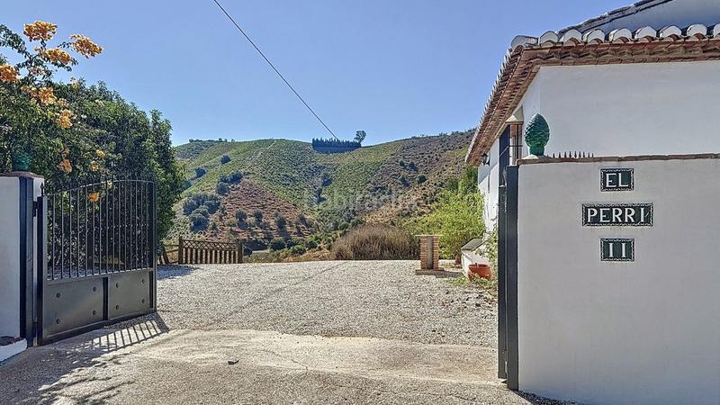 Foto 7629ea65-2cd3-43c5-8670-ccbd0a8e795b. Masia amb aparcament piscina a Almáchar