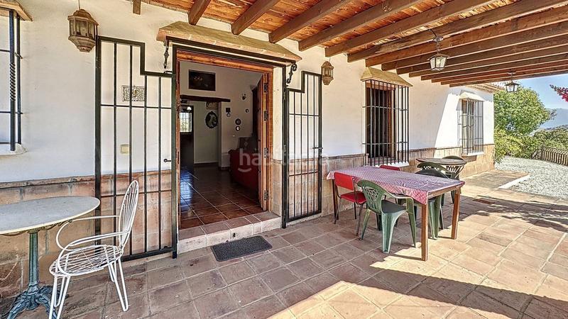 Foto dfdd30ce-00dd-4bf5-8ef7-d896738f512a. Masia amb aparcament piscina a Almáchar