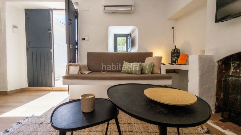 Foto 243270a9-b00d-4dfc-87a4-f162b421a1fe. Casa adossada a Guaro