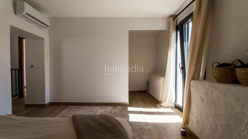 Foto 68fba7b2-5131-4aae-9008-30c23304c269. Casa adossada a Guaro