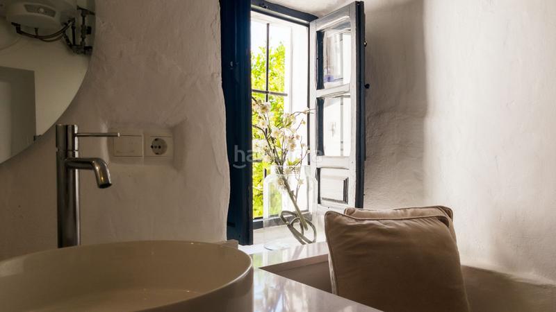 Foto 7169e229-2bc7-400a-9781-44789c841801. Casa adossada a Guaro