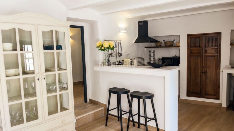 Foto 8b6762d3-1c10-4ac2-940d-691d33794e13. Casa adossada a Guaro