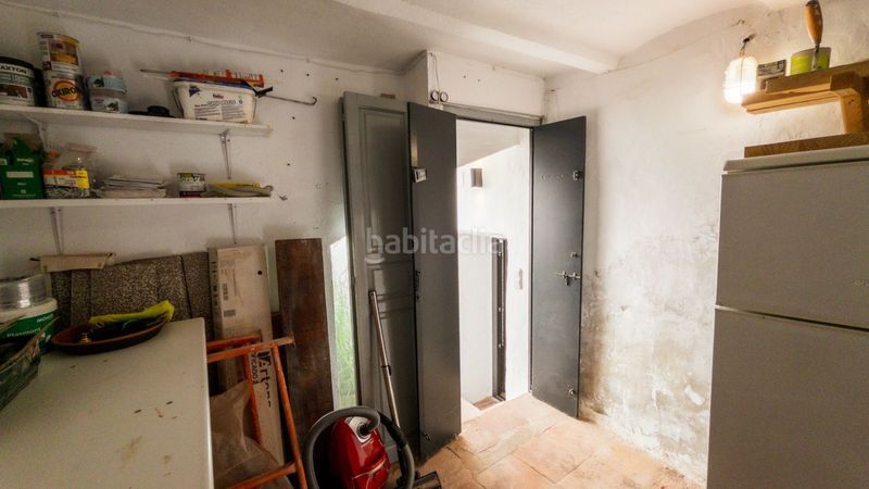 Foto b57338b7-6ed9-4395-87e3-fc1e220b1f6a. Casa adossada a Guaro