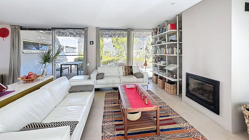 Foto 75af7ff2-5f45-4695-8053-97a39396951d. Masia amb aparcament piscina a Riogordo