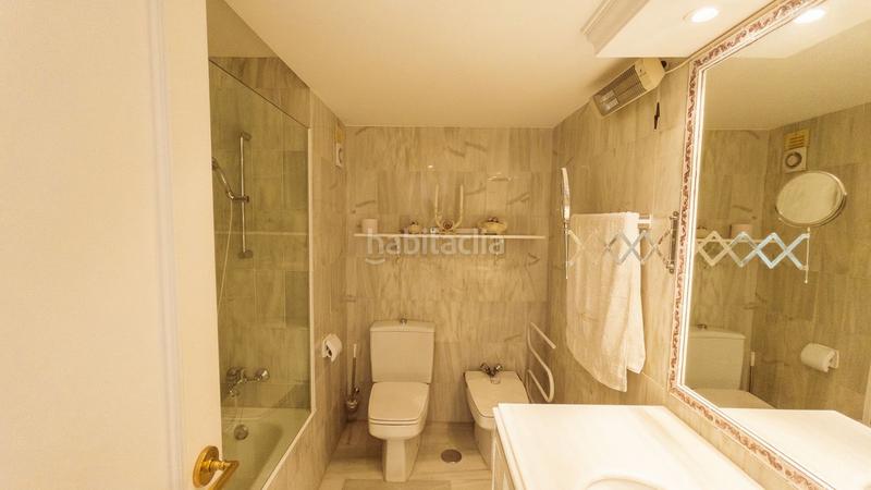 Foto 1bdd4f57-7fec-4116-836e-6836d7bd9b41. Duplex con parcheggio piscina in Bel - Air Estepona