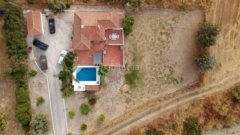 Foto 4e95bf45-9fcc-478b-8eeb-81bcfbe1bd3b. Bauernhof mit parking pool in Almogía