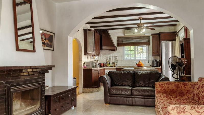 Foto ddd615db-2ca1-4e55-96d7-3f3d9cda156f. Masía en Almogía