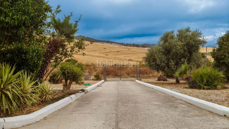 Foto e50eee5d-29c2-48ae-87c0-1117a112310a. Masía en Almogía