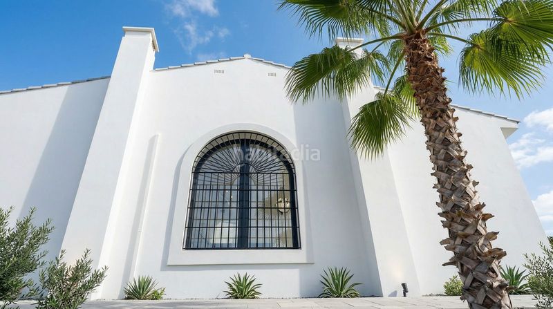 Foto c2d541c5-4623-4d5c-8221-026f7b695022. Masia amb aparcament piscina a Álora