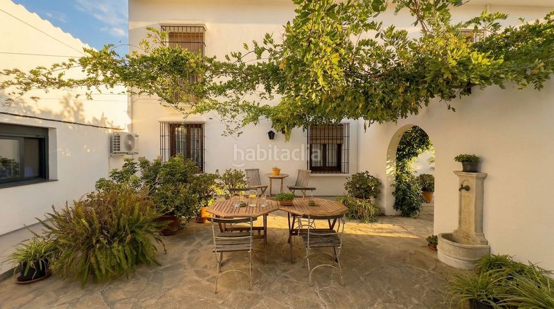 Foto e7e3e841-731c-46de-b509-e5385321b336. Masia amb aparcament piscina a Álora