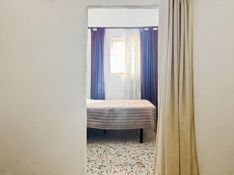 Foto 6b2217e6-238d-4b52-8fb8-75550978a8f1. Reihenhaus mit parking in Cútar