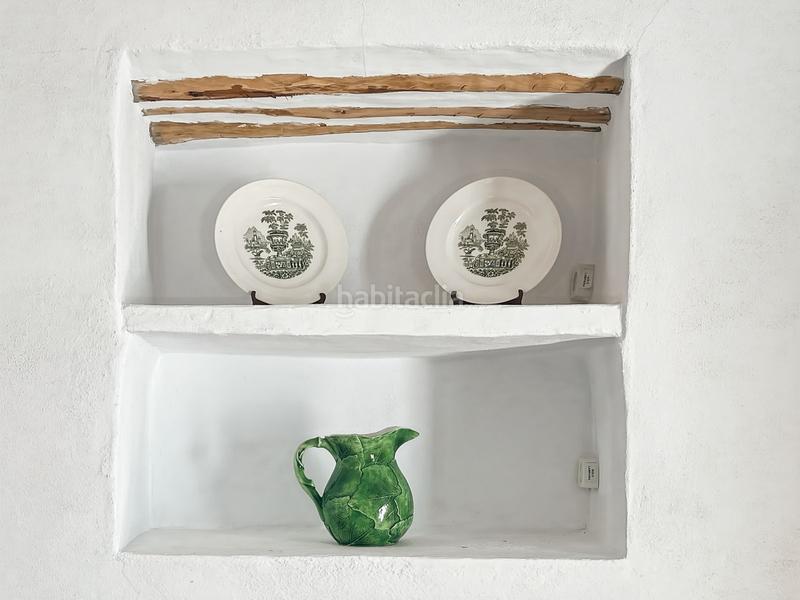 Foto 83d3ef32-01a5-4795-8b62-9f0a807975cf. Reihenhaus mit parking in Cútar