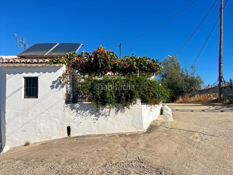 Foto 8a0d7a44-cb2b-4052-ad1b-f815a73f0670. Reihenhaus mit parking in Cútar