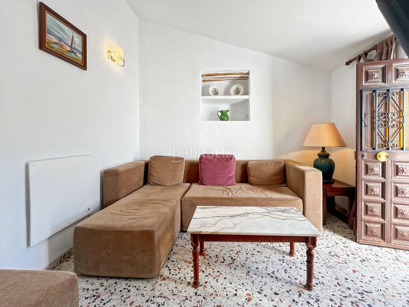 Foto edb54308-f4c7-46d4-9574-6f14e22cba52. Reihenhaus mit parking in Cútar