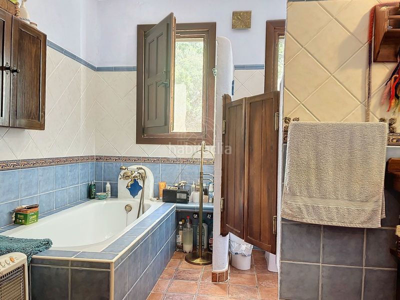 Foto 0b6ed952-ff6b-468a-a241-947ea136bf7e. Masia a Comares