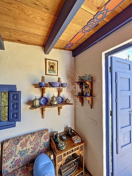 Foto f65791b7-91d7-46cb-9500-dd95e40a7938. Masia a Comares