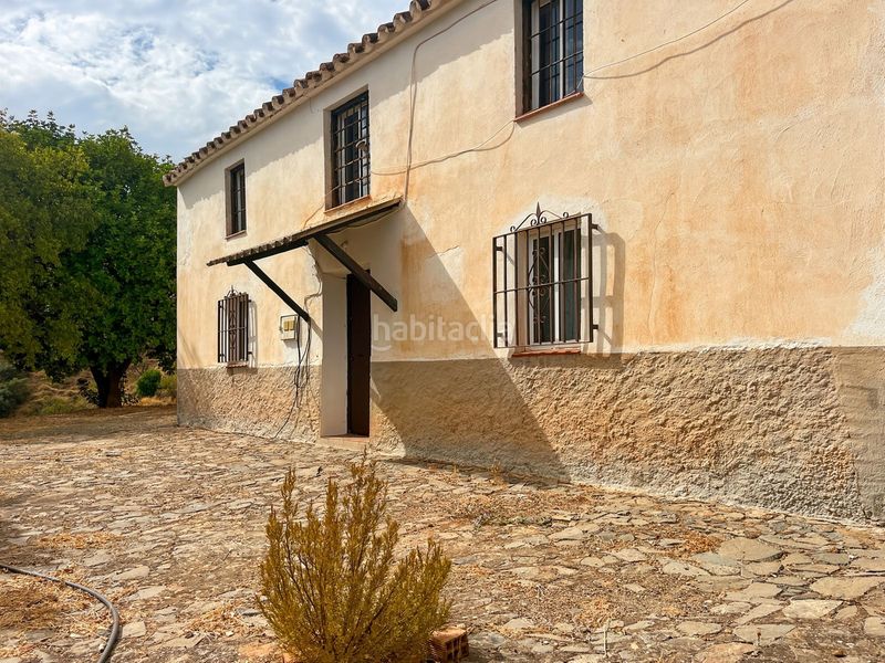 Foto 3582b5fe-a25a-471d-ab4a-2b4d38022f5e. Masia amb aparcament a Olías Málaga