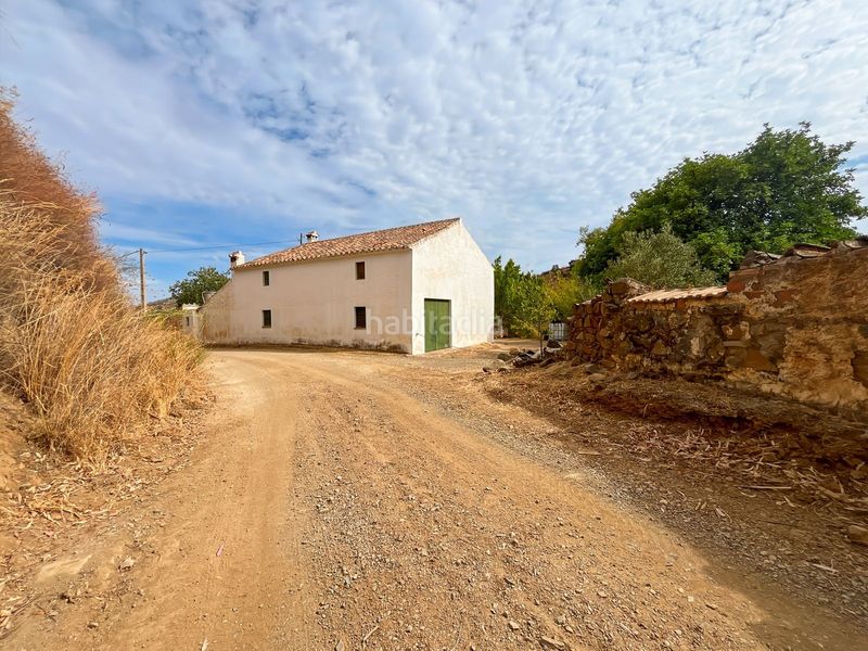 Foto 58d8490d-89bd-4e3e-b214-9875f204dfa4. Masia amb aparcament a Olías Málaga