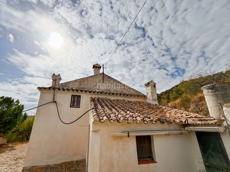 Foto 70a66dd2-9143-4de5-b697-728a20370b55. Masia amb aparcament a Olías Málaga