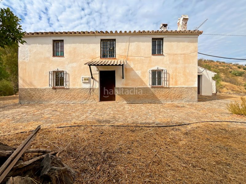 Foto 8ecff3e0-7948-41b0-81a9-71403473b0d0. Masia amb aparcament a Olías Málaga