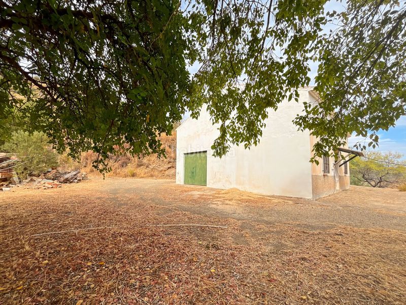 Foto fc96953e-0c16-4fd5-99fe-8ea24ad61a5f. Masia amb aparcament a Olías Málaga