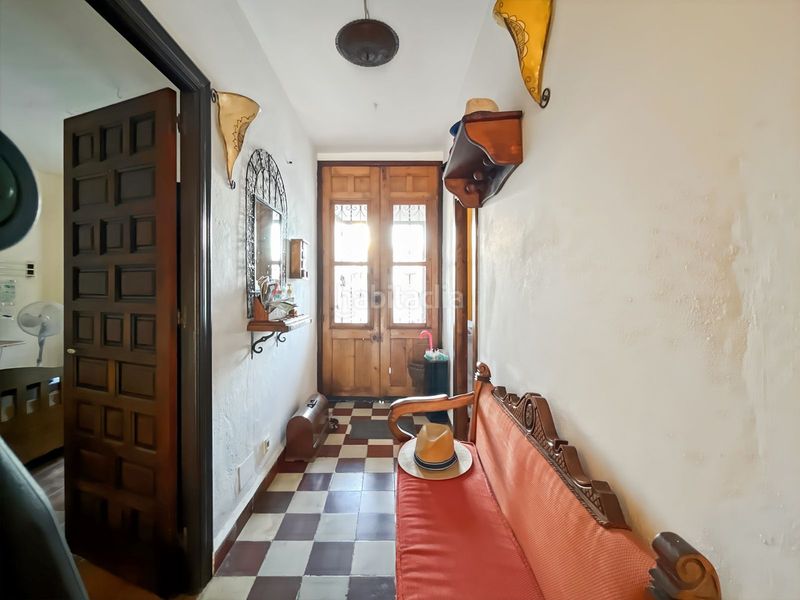 Foto 3cde6697-1461-4b95-8eb4-f235b6341f53. Casa adossada amb aparcament a Comares