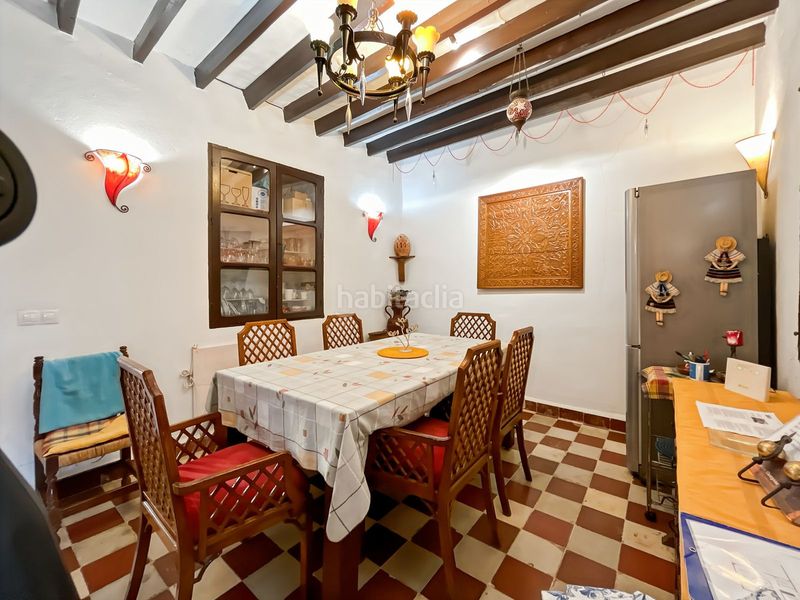 Foto 3db81e6d-5497-4af0-99f3-aee9346e30f2. Casa adossada amb aparcament a Comares