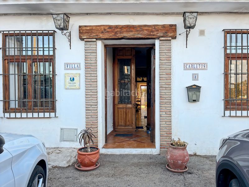 Foto 727003cb-38a5-4e39-ba5b-d0ec6af2a2ec. Casa adossada amb aparcament a Comares