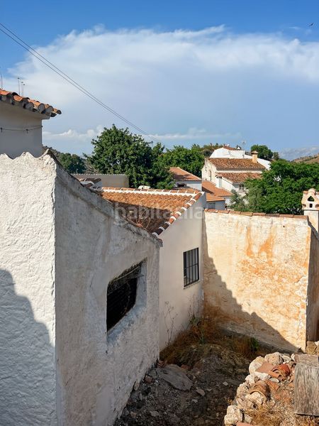 Foto 172e4abf-b350-401b-8e50-ecf5169ea999. Masia a Comares